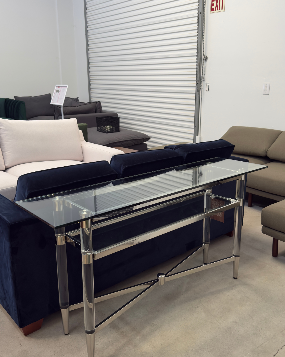 Marilyn Glass Top Server Console