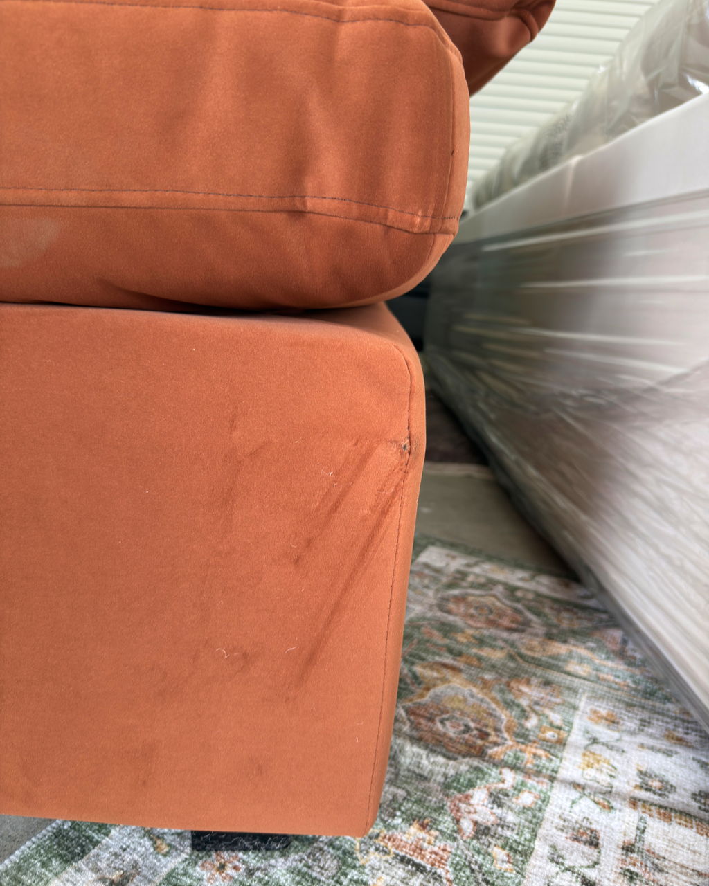 Albany Park Kova 6PC Sectional