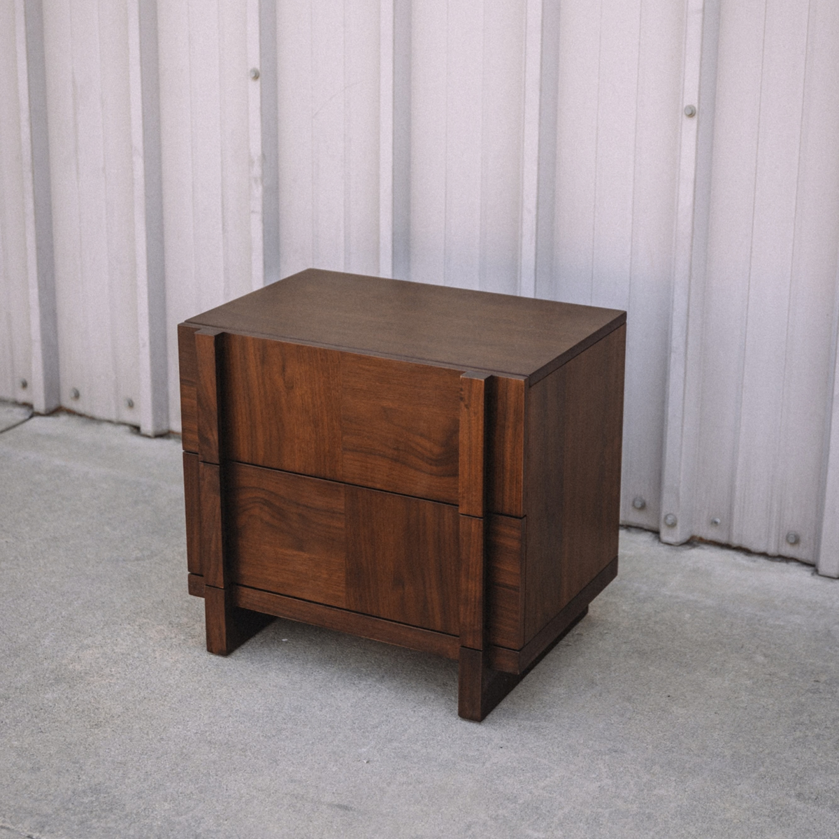 Ayra 2-Drawer Nightstand - Walnut