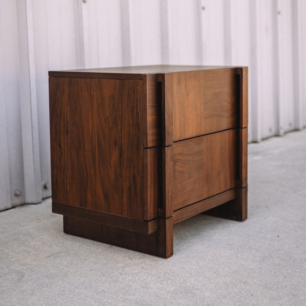 Ayra 2-Drawer Nightstand - Walnut