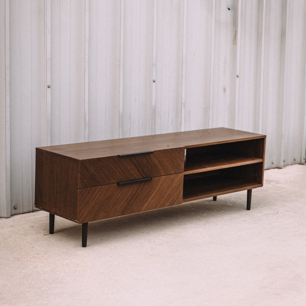 Nera 63" Low Media Unit - Walnut