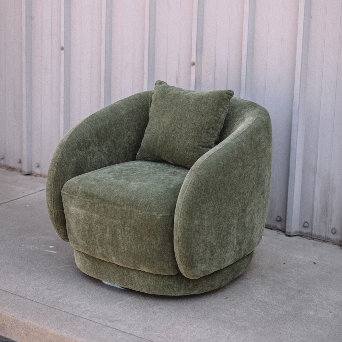 Alice Swivel Chair