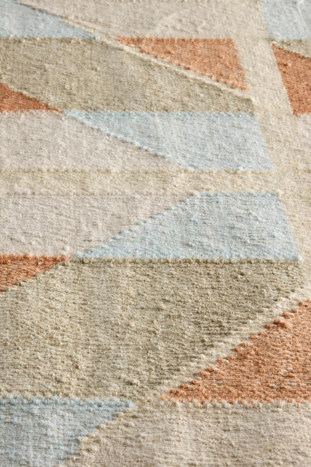 Article Hannes 5 X 8 Rug - Quilt Chevron