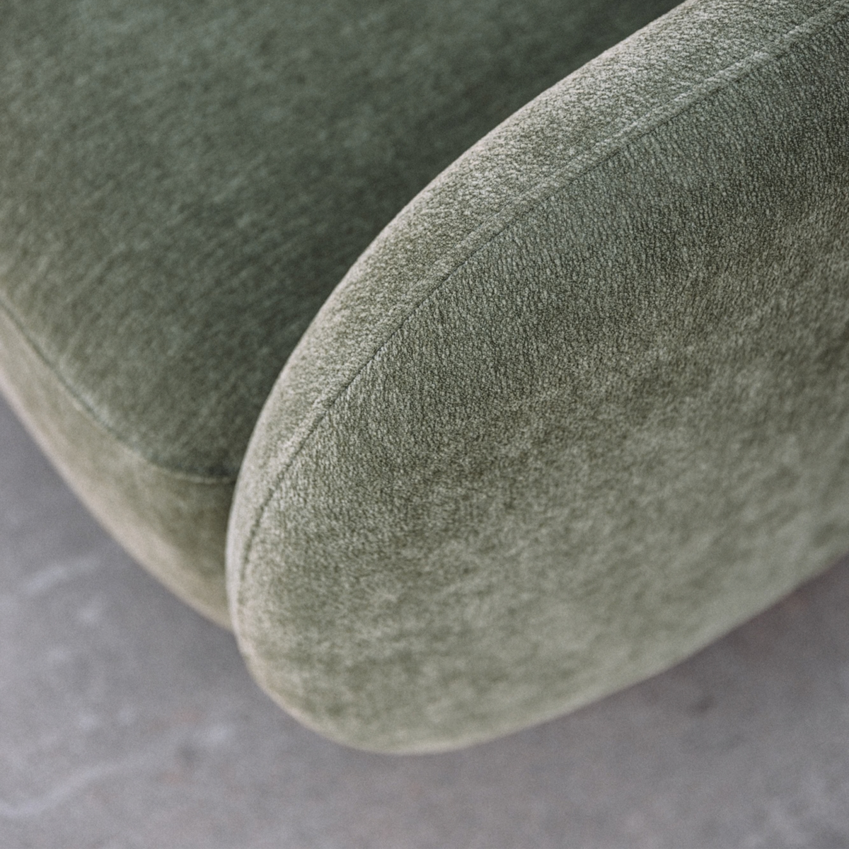 Alice Swivel Chair