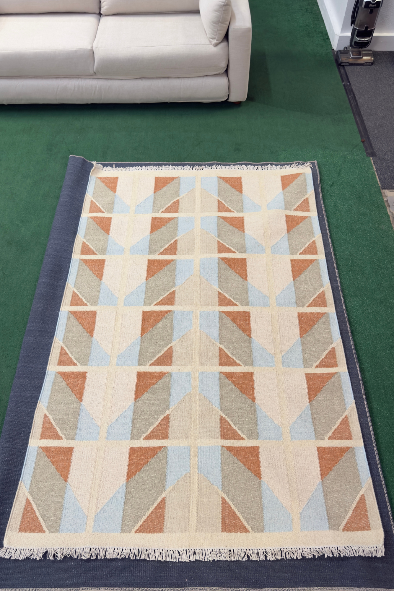 Article Hannes 5 X 8 Rug - Quilt Chevron
