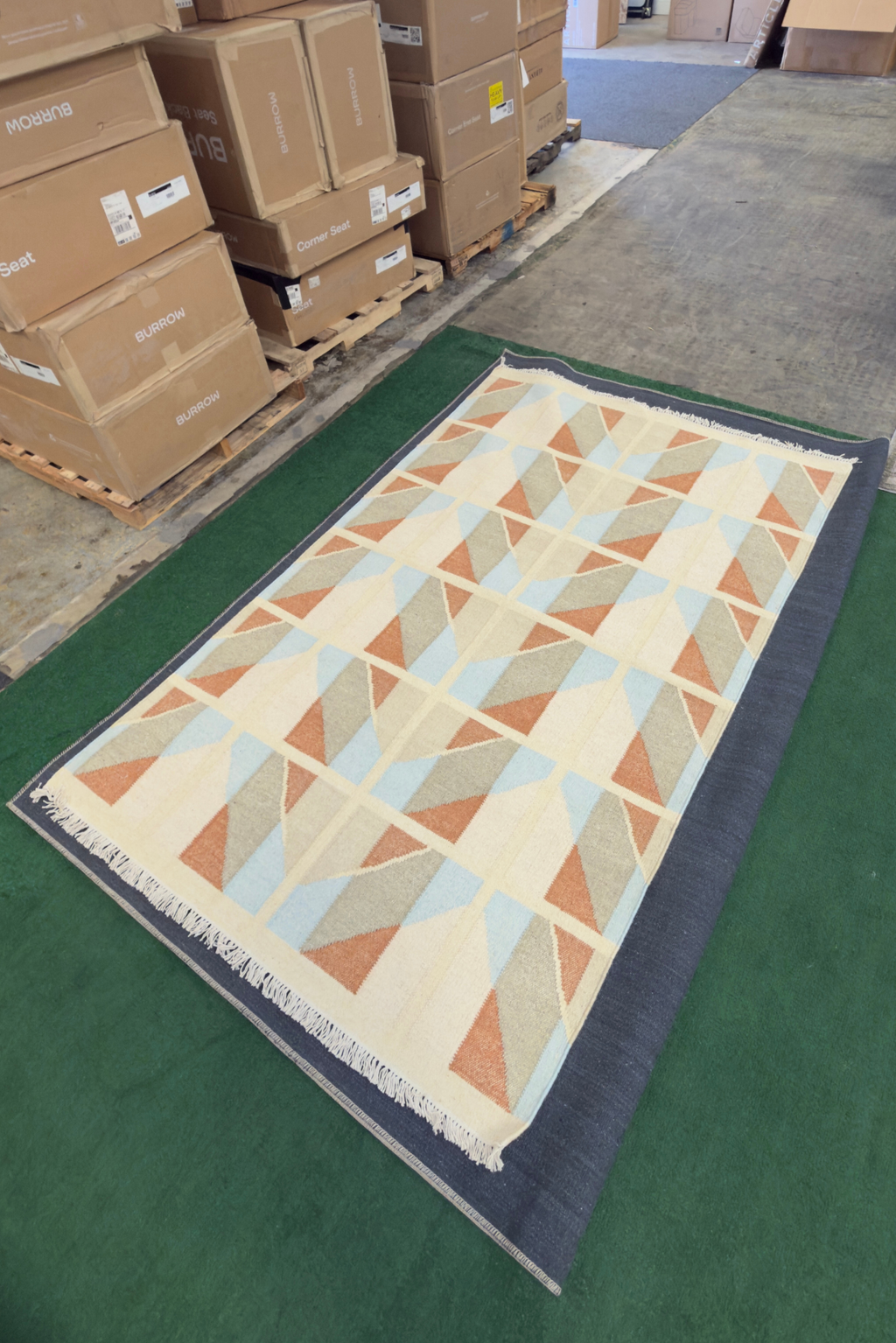 Article Hannes 5 X 8 Rug - Quilt Chevron