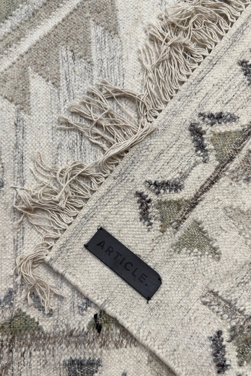 Article Tida Rug 9 X 12 - Silver Etch