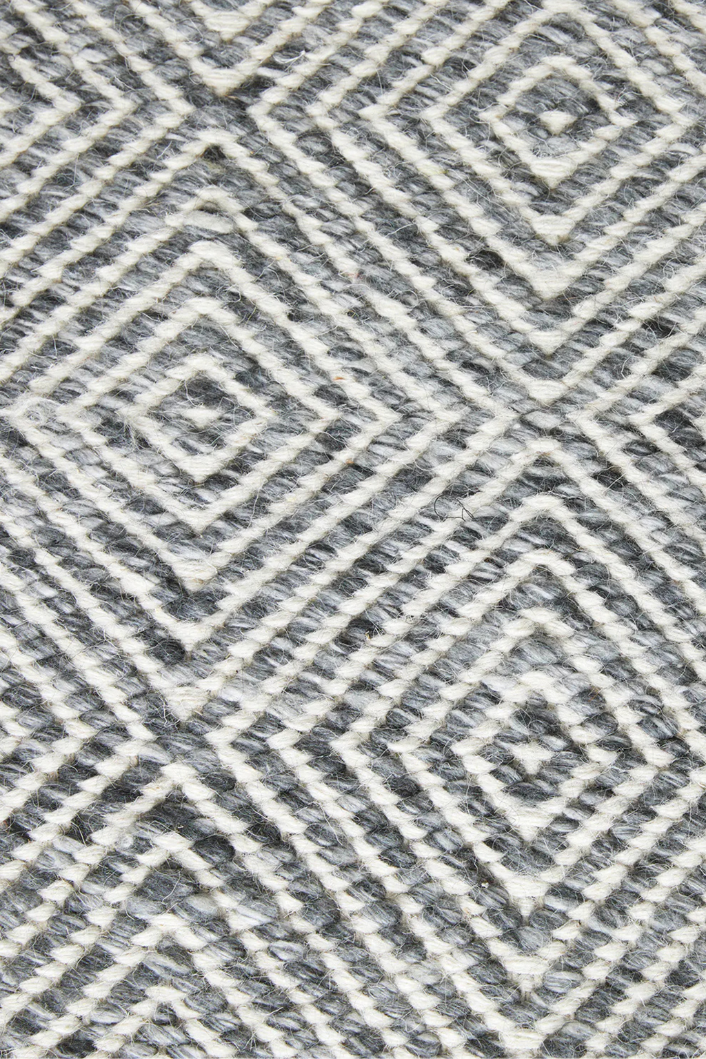 Article Bovi 2.5 X 8 Runner - Silver Gray