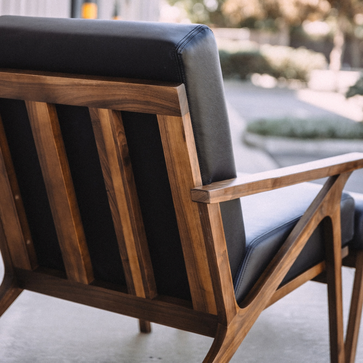 Article Otio 26" Leather Lounge Set - Walnut And Black