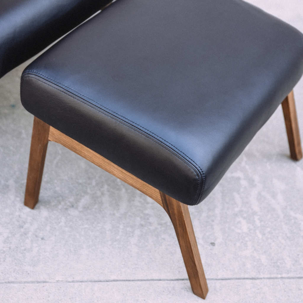 Article Otio 26" Leather Lounge Set - Walnut And Black
