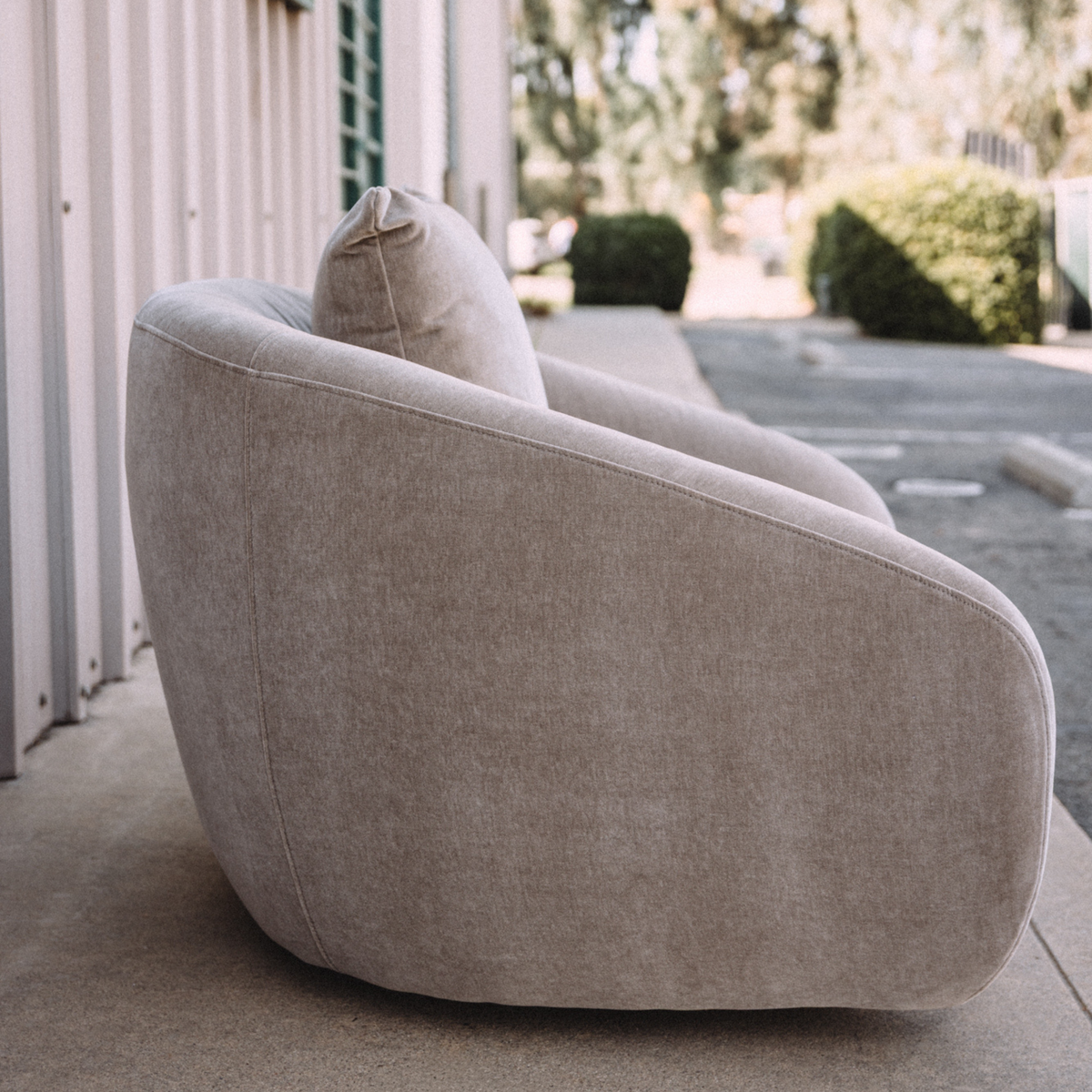 Serena Swivel Chair