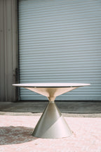 Modus Furniture Winston Round 47" Dining Table