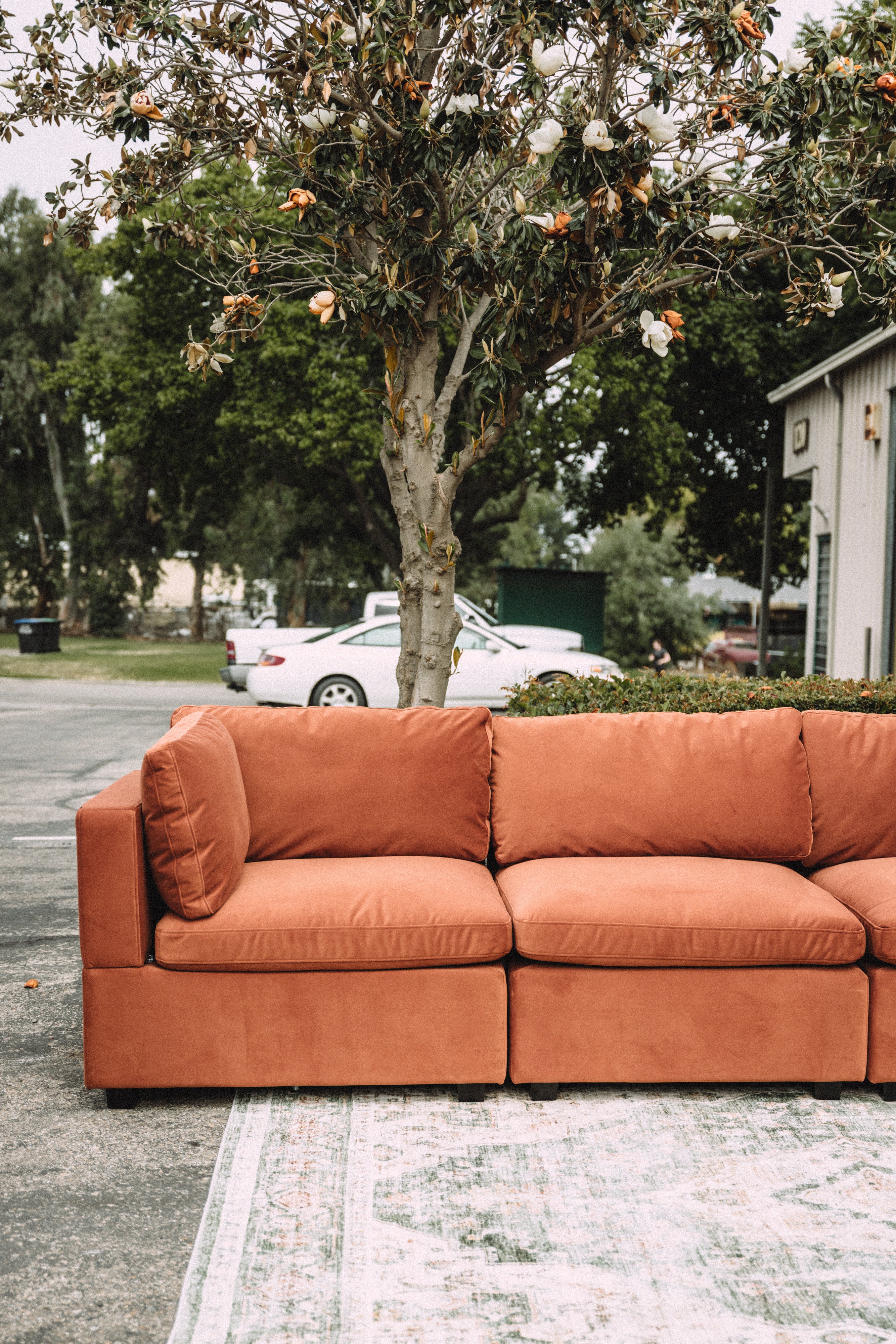 Albany Park Kova 6PC Sectional