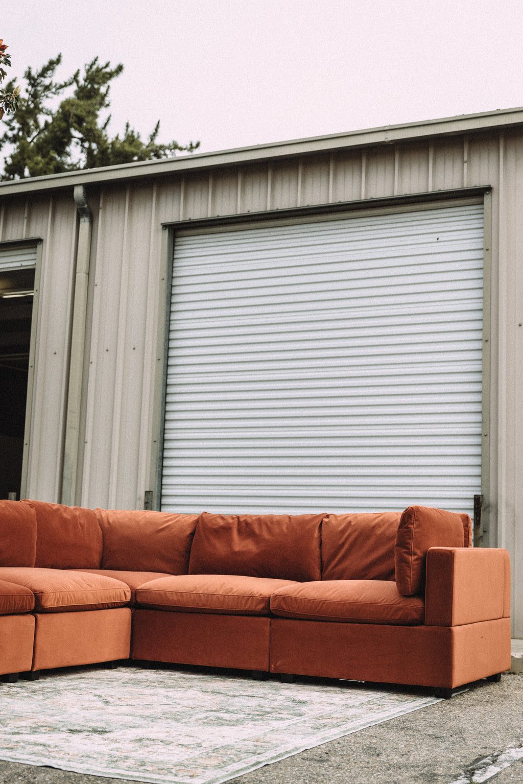 Albany Park Kova 6PC Sectional