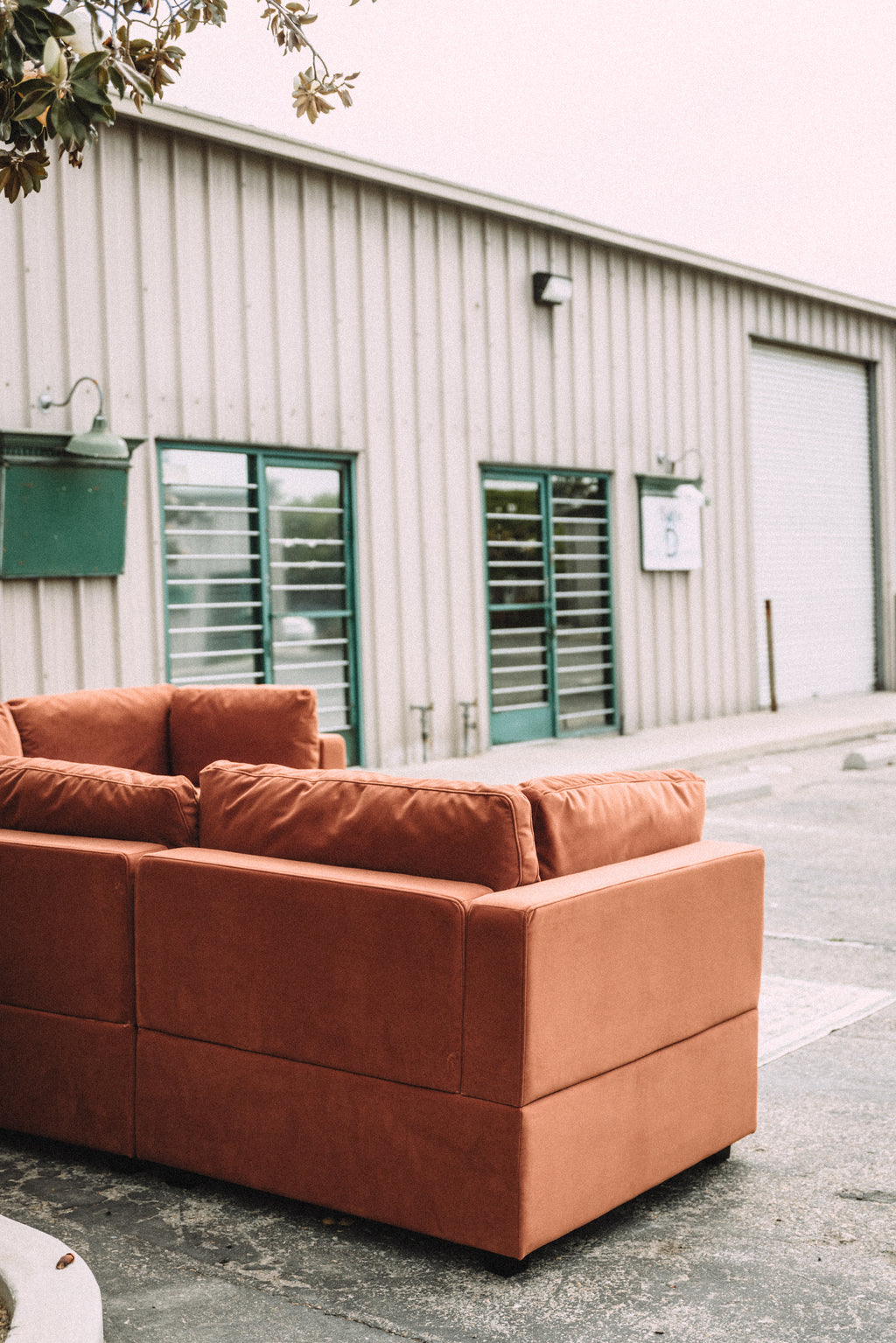 Albany Park Kova 6PC Sectional