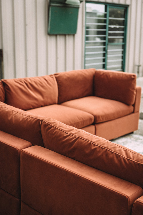 Albany Park Kova 6PC Sectional