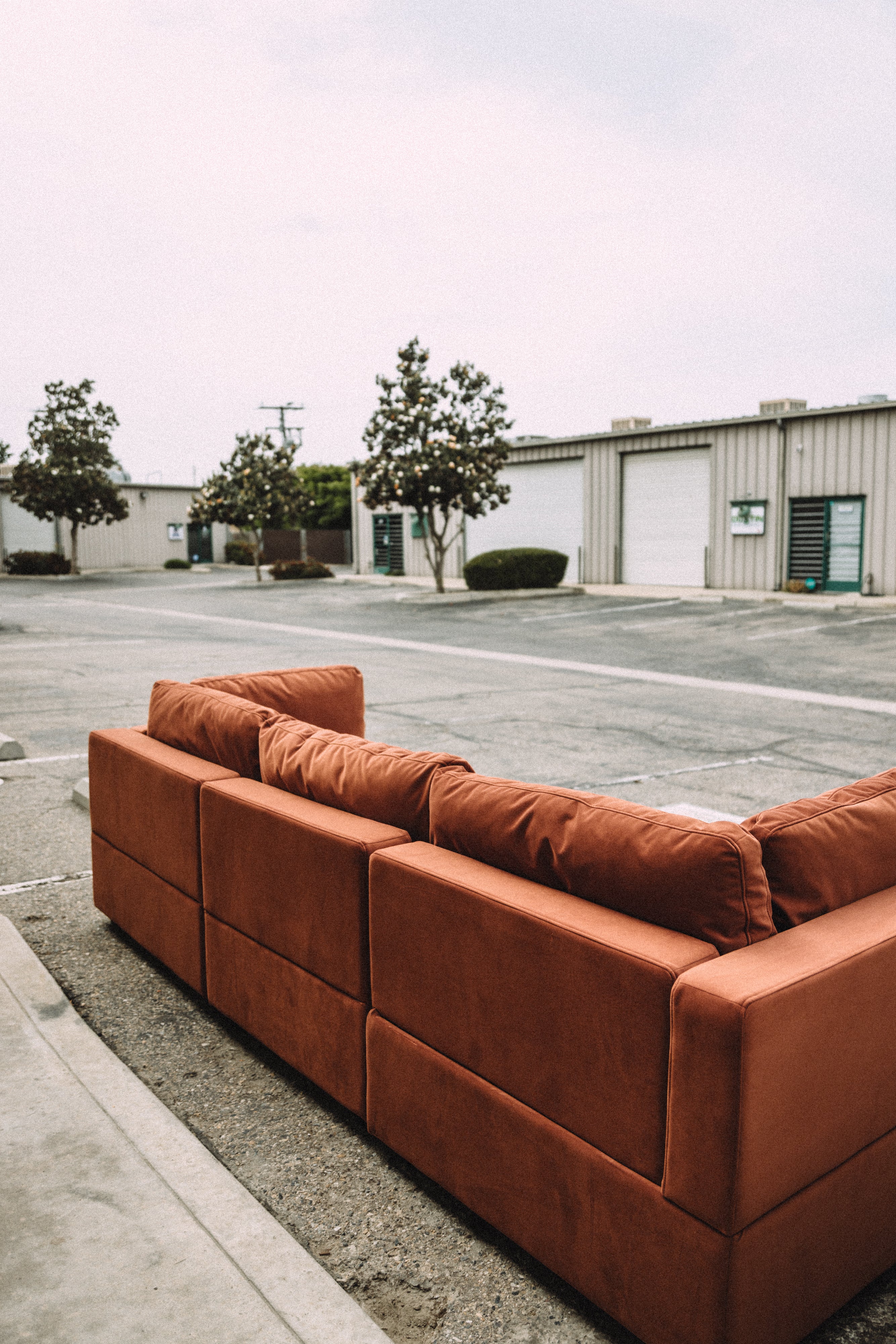 Albany Park Kova 6PC Sectional