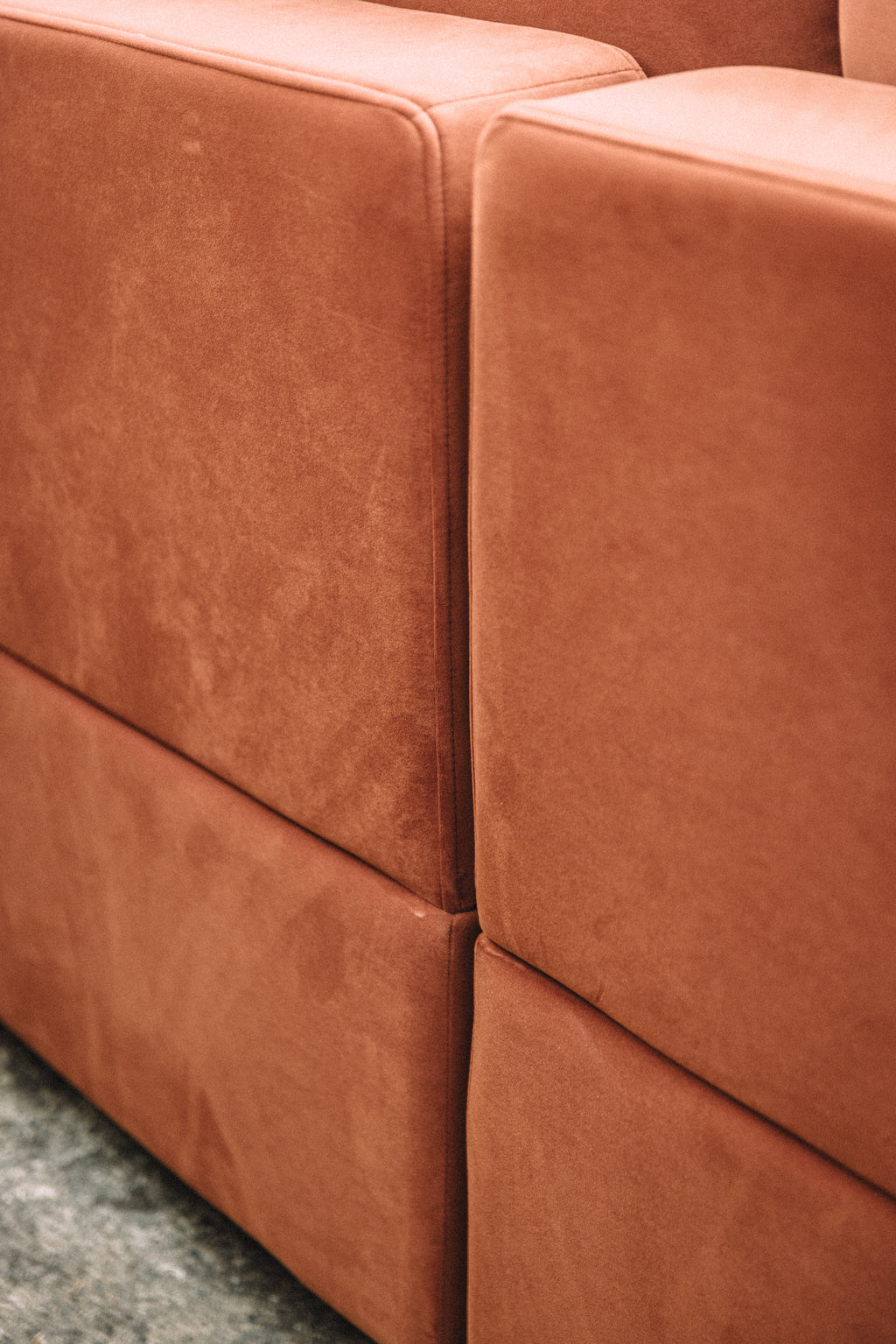 Albany Park Kova 6PC Sectional