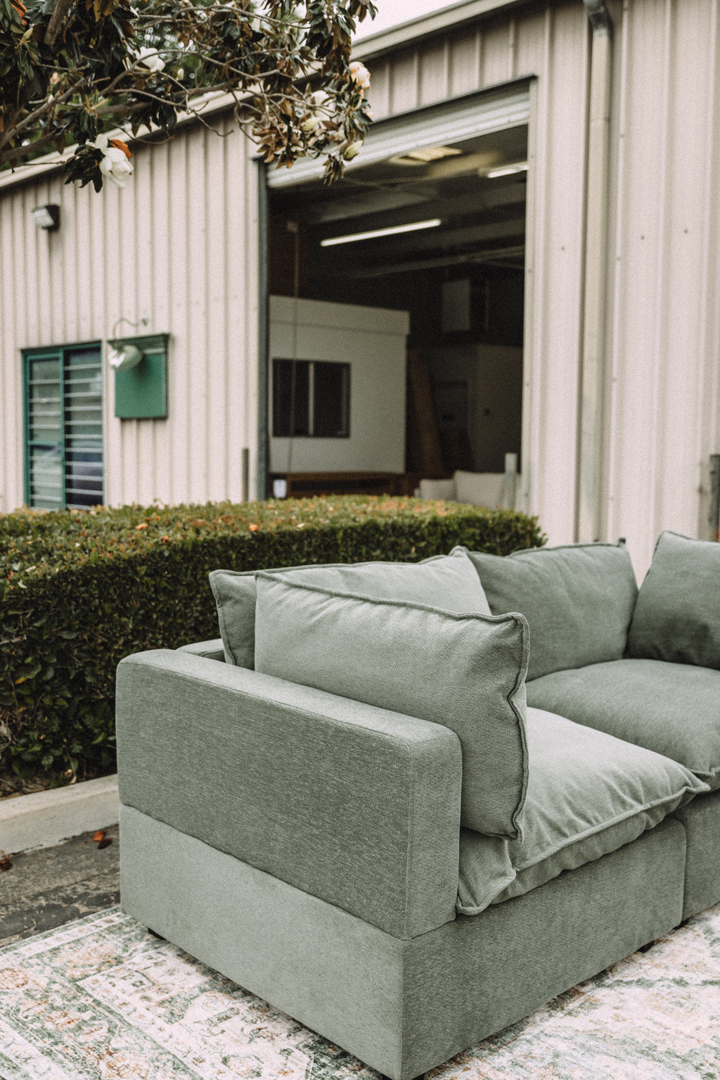 Albany Park Kova 2PC Loveseat