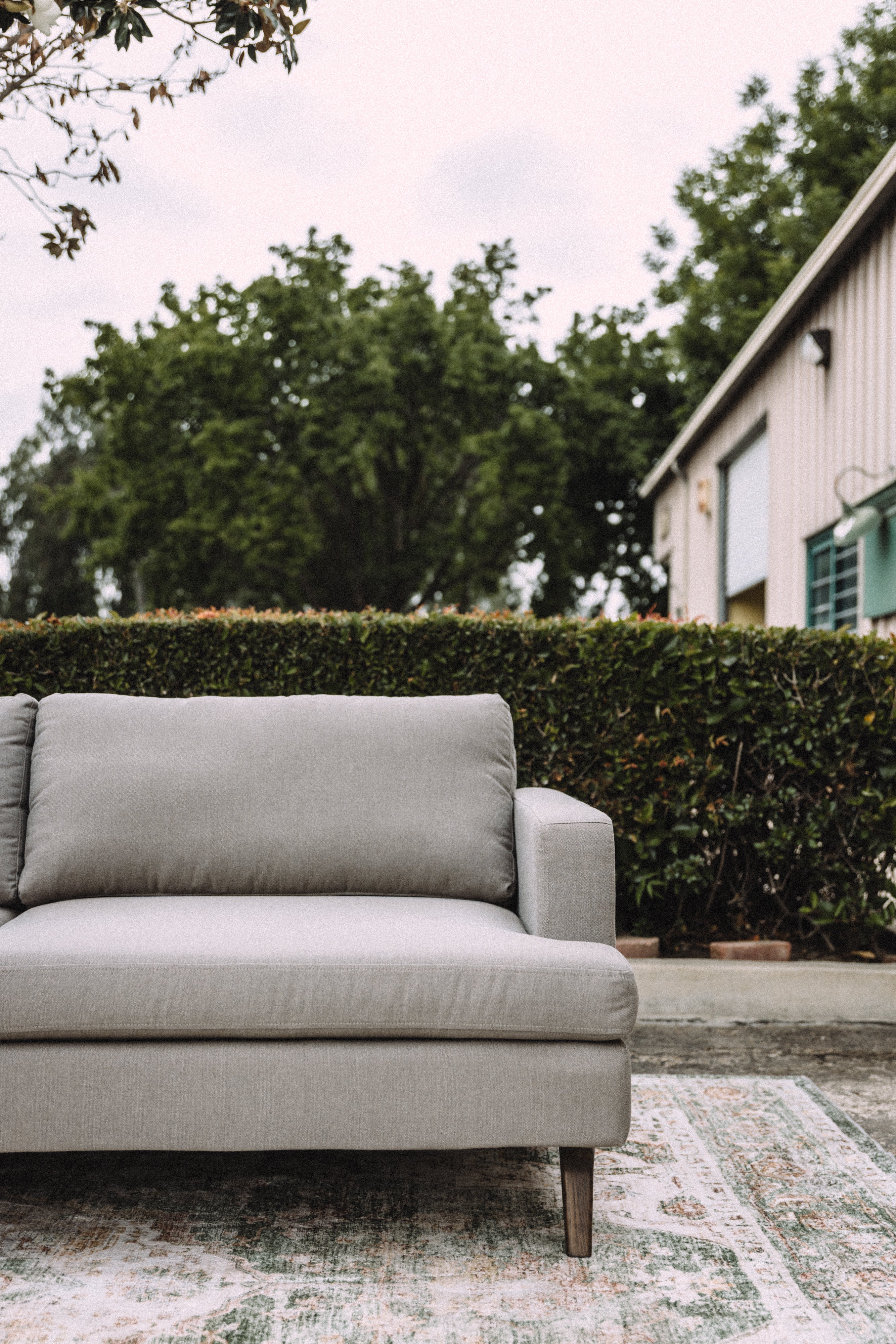 Albany Park 75" Lido Sofa