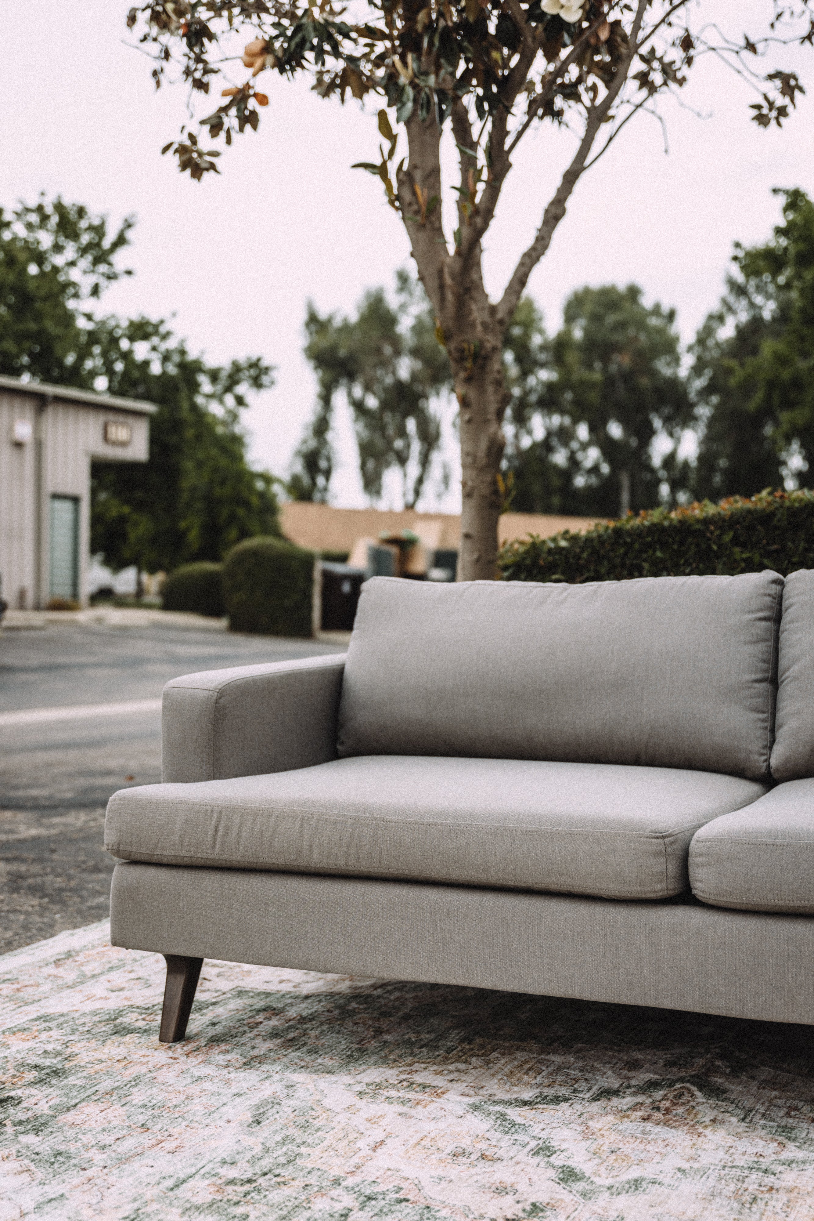 Albany Park 75" Lido Sofa