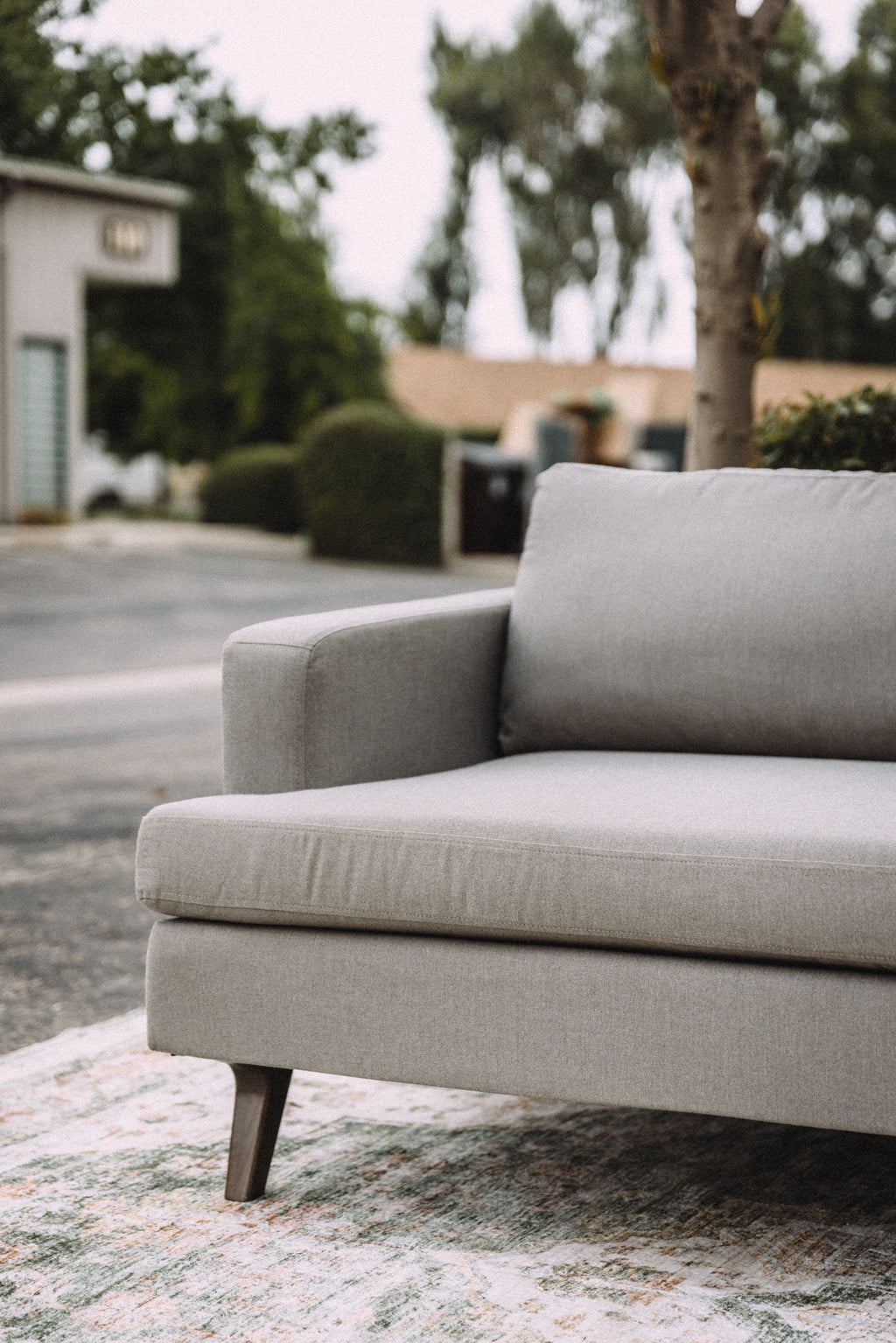 Albany Park 75" Lido Sofa