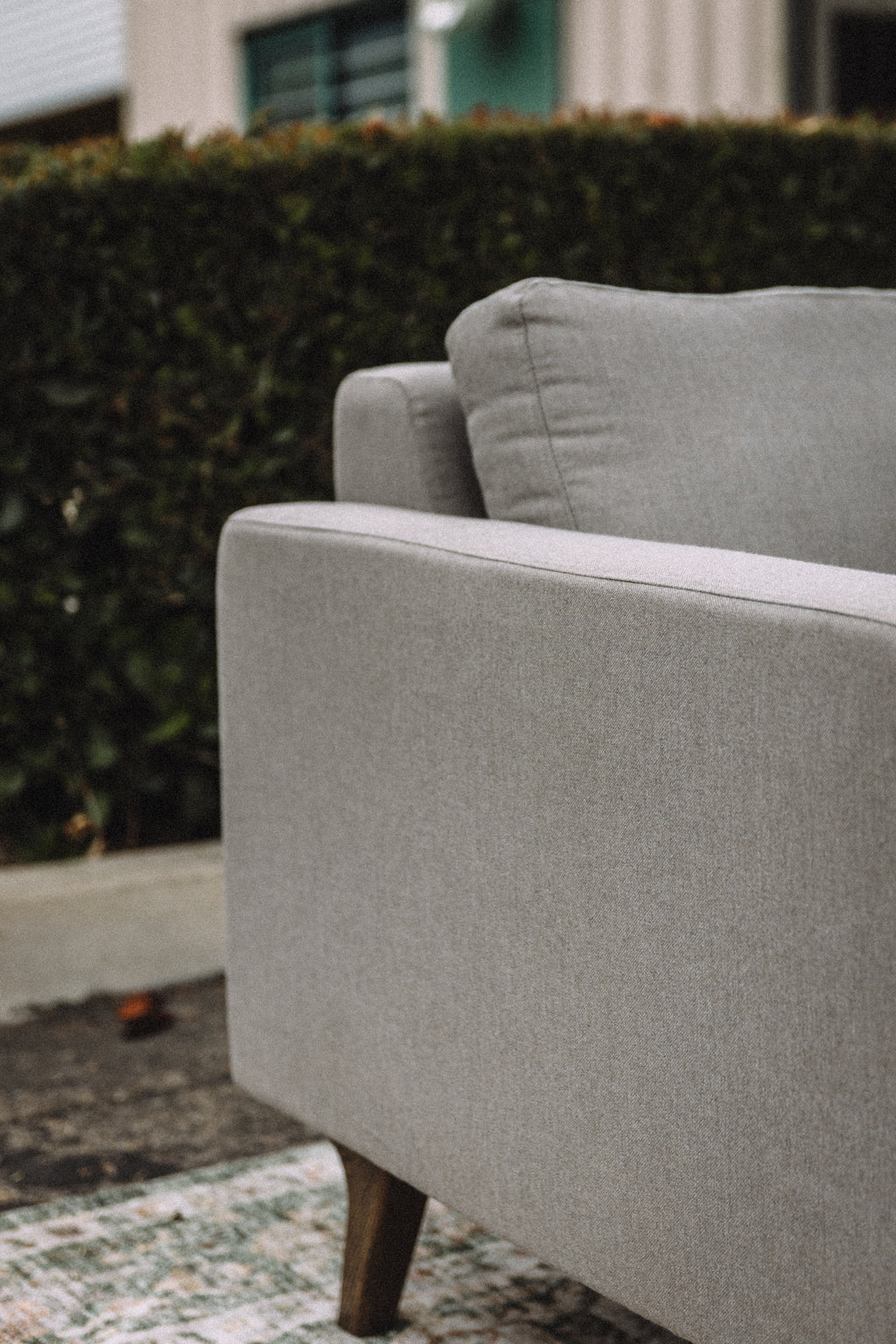 Albany Park 75" Lido Sofa