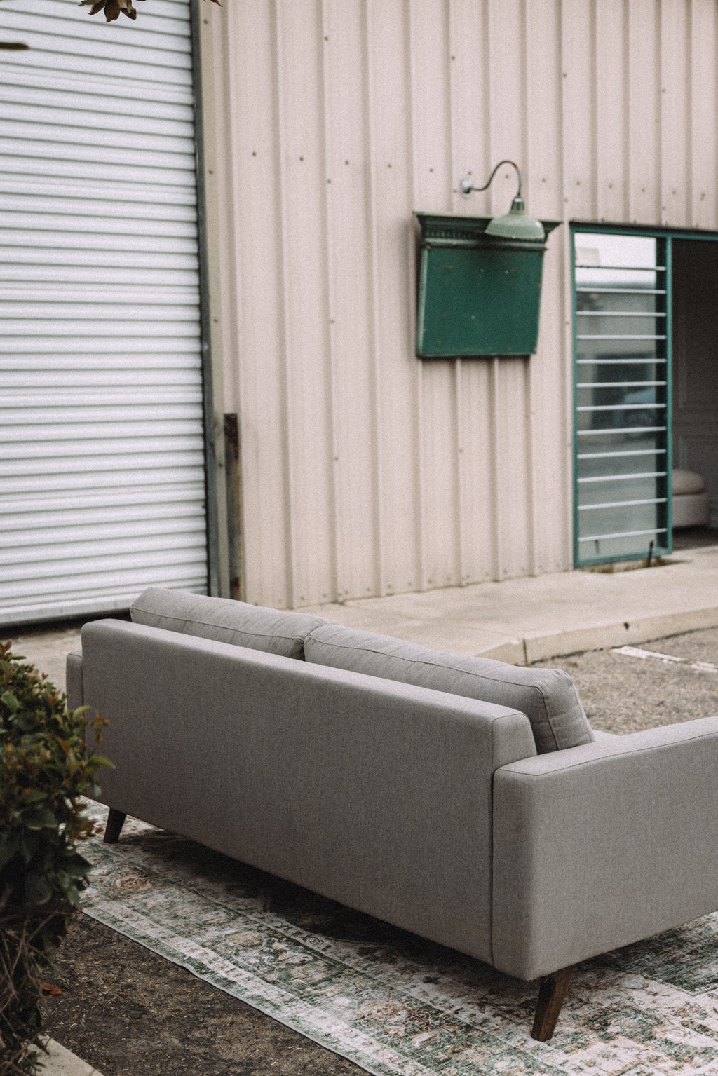 Albany Park 75" Lido Sofa