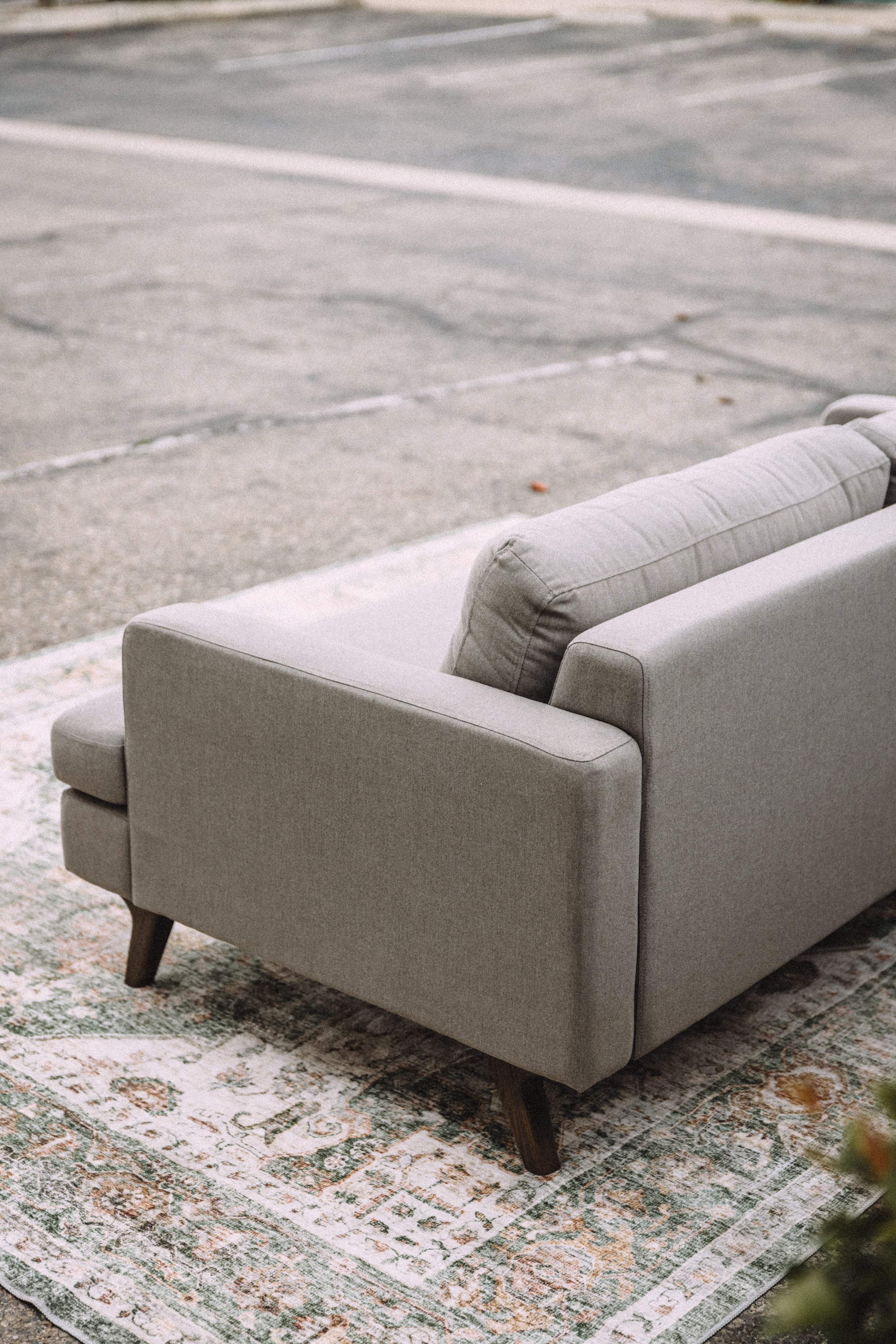 Albany Park 75" Lido Sofa