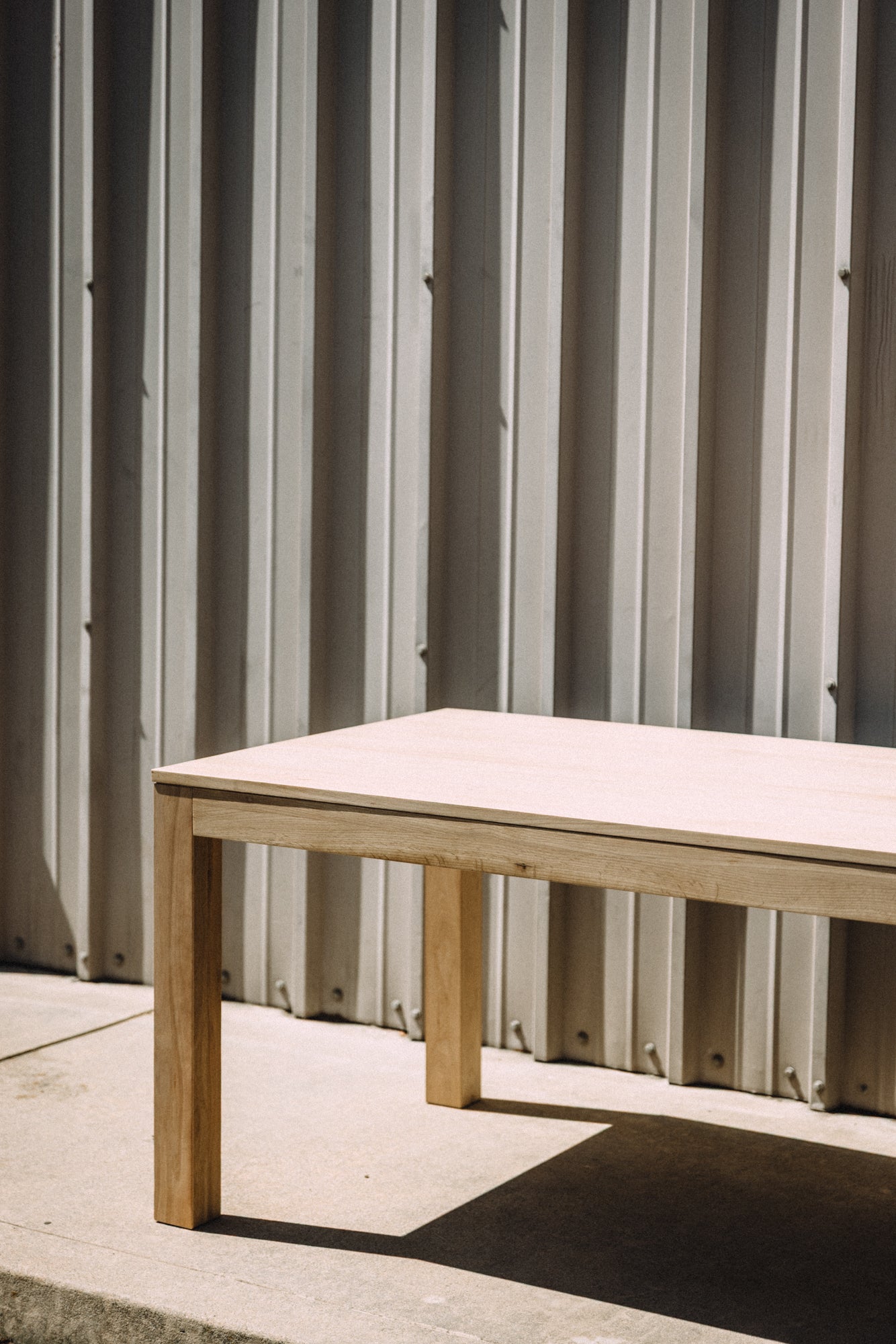 Tikamoon Eden Solid Oak Extendable Table for 6 to 10 people