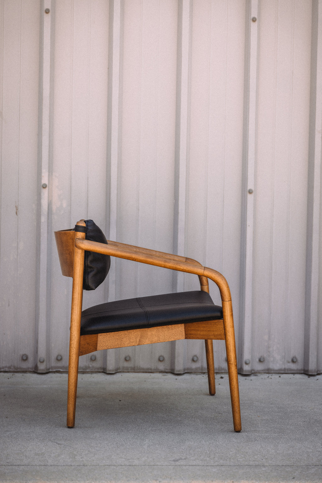 Article Lento 25" Leather Lounge Chair - Black