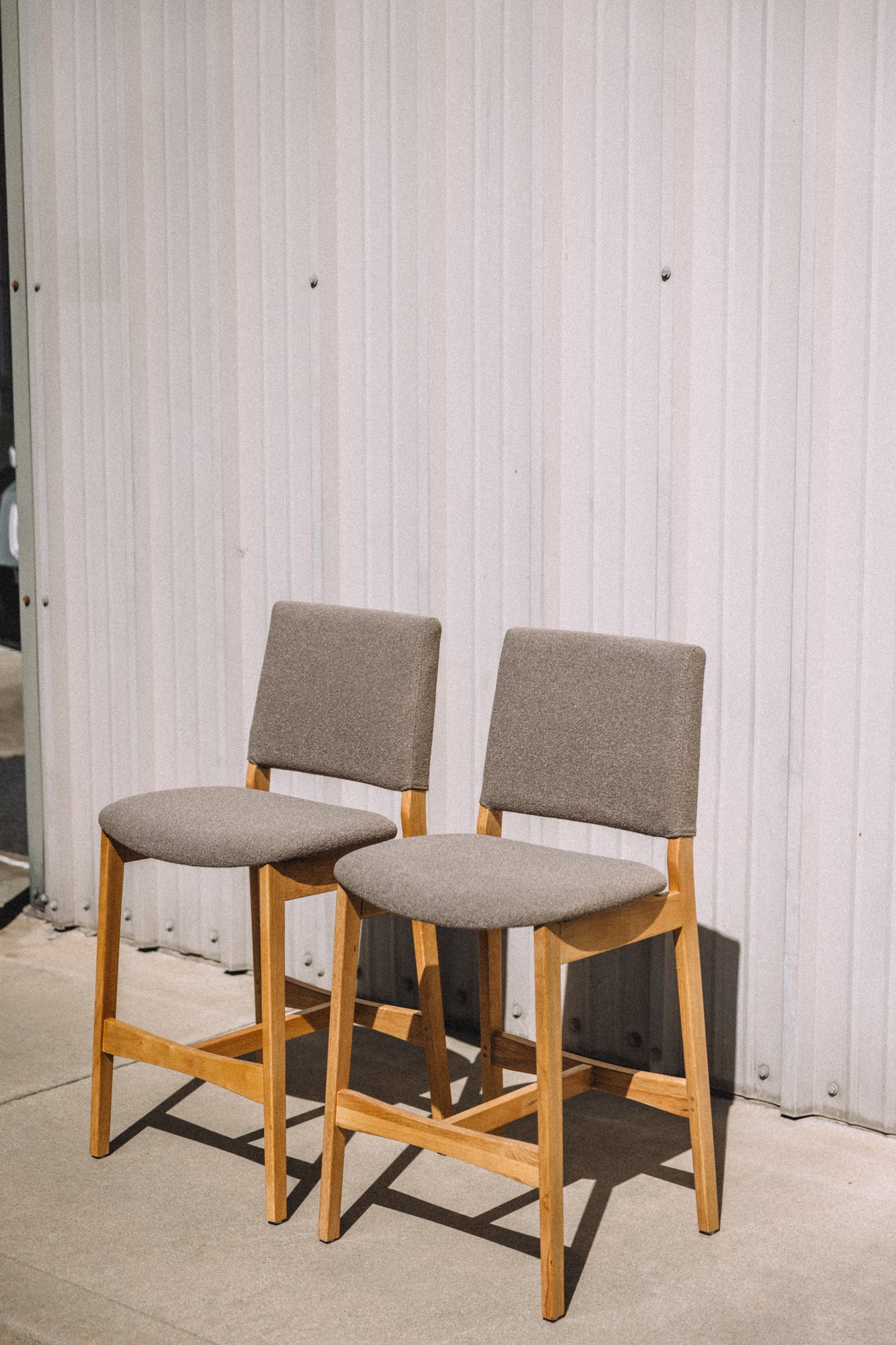 Article Nosh Counter Stool - Oak And Ratine Brown (Set of 4)