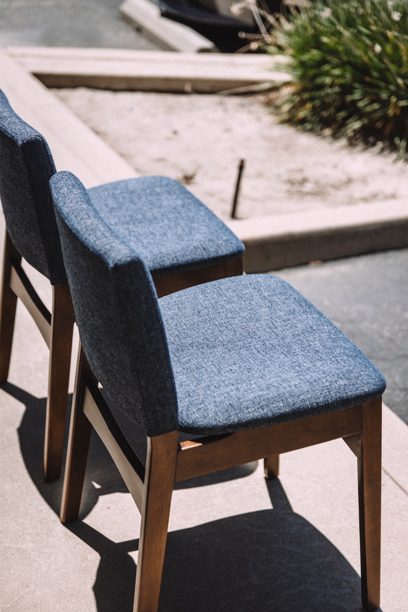 Article Nosh Dining Chairs - Walnut & Denim Blue (Set of 4)