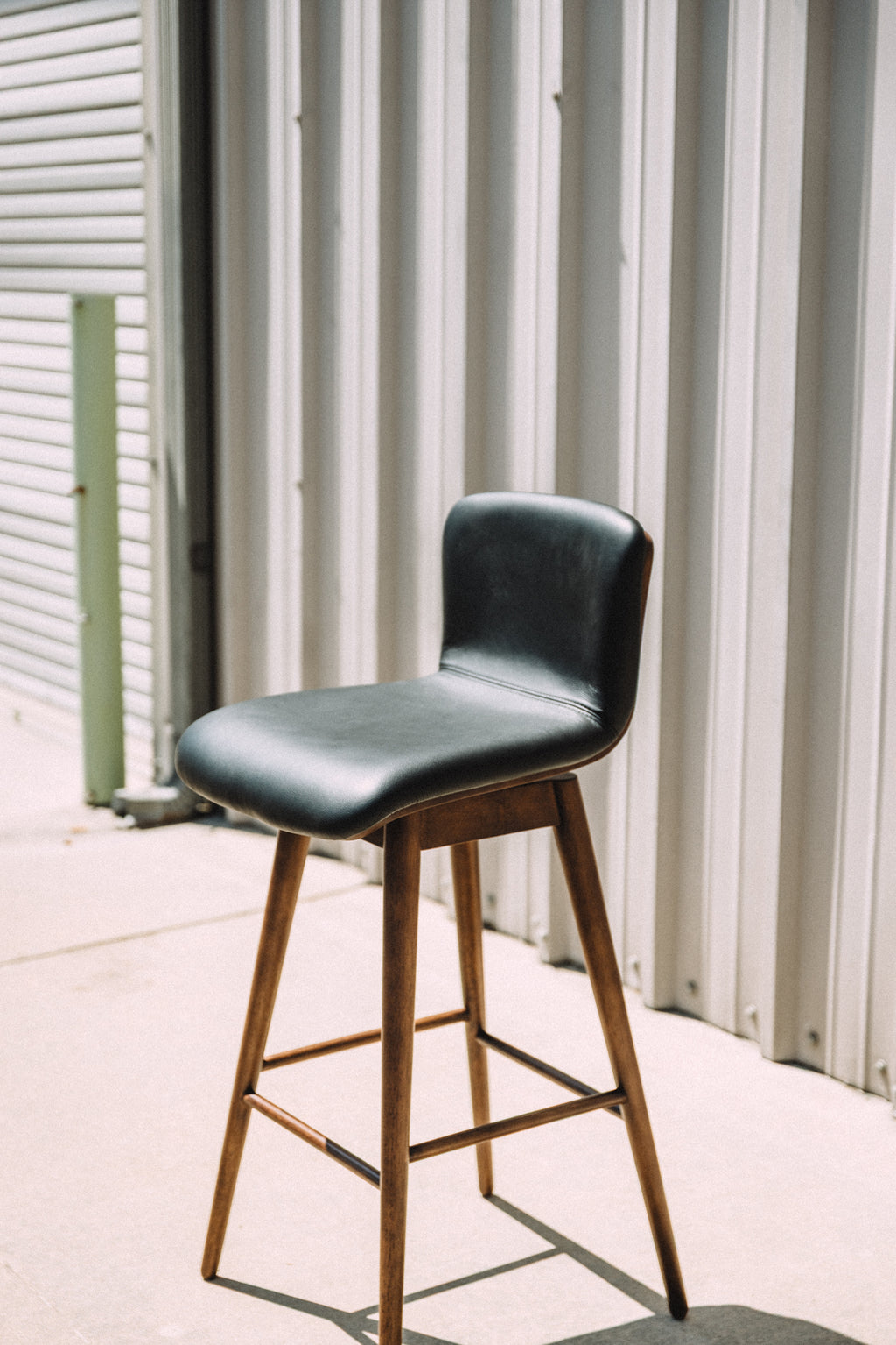 Article Sede Leather Swivel Bar Stool Walnut And Black (Set of 2)