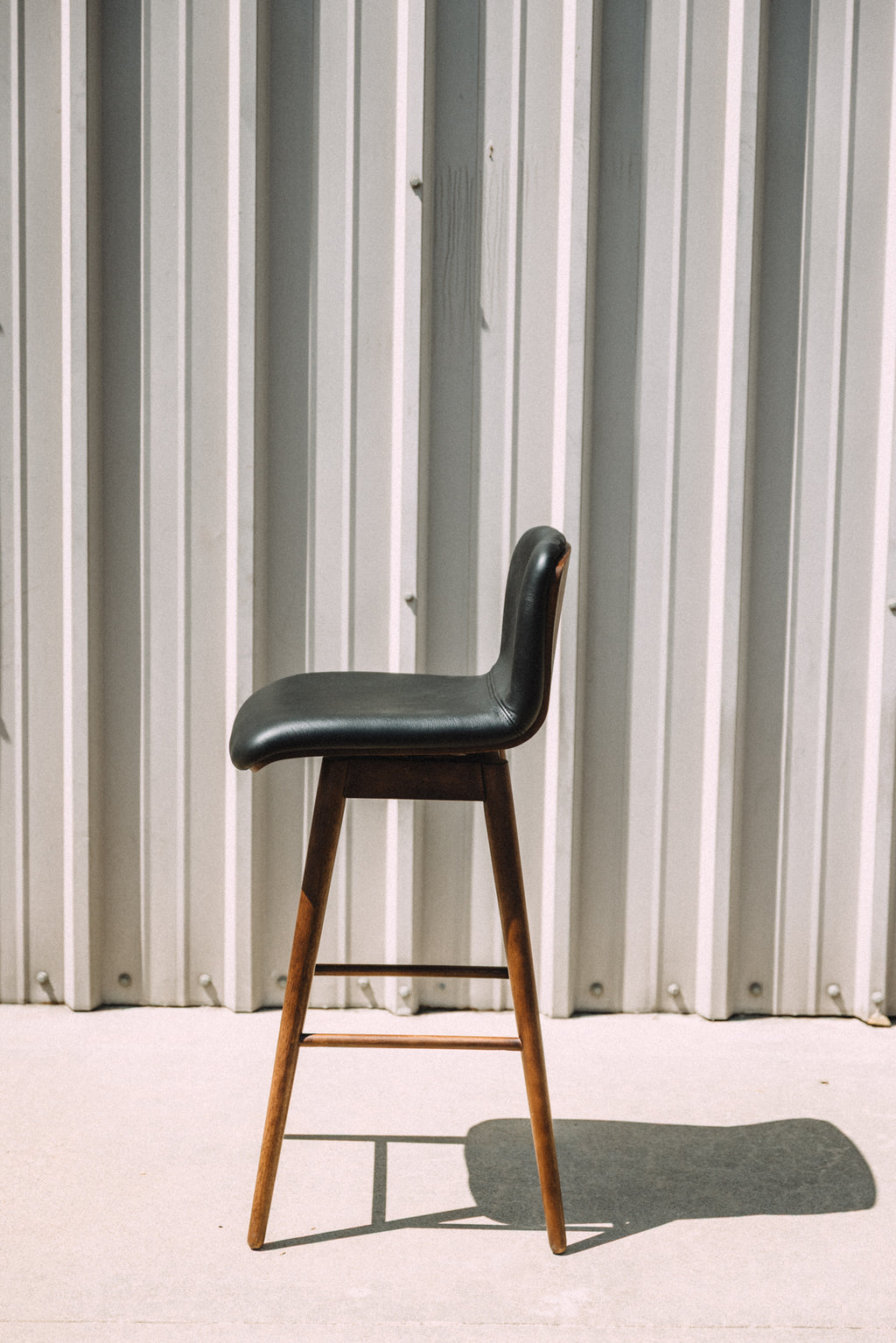 Article Sede Leather Swivel Bar Stool Walnut And Black (Set of 2)