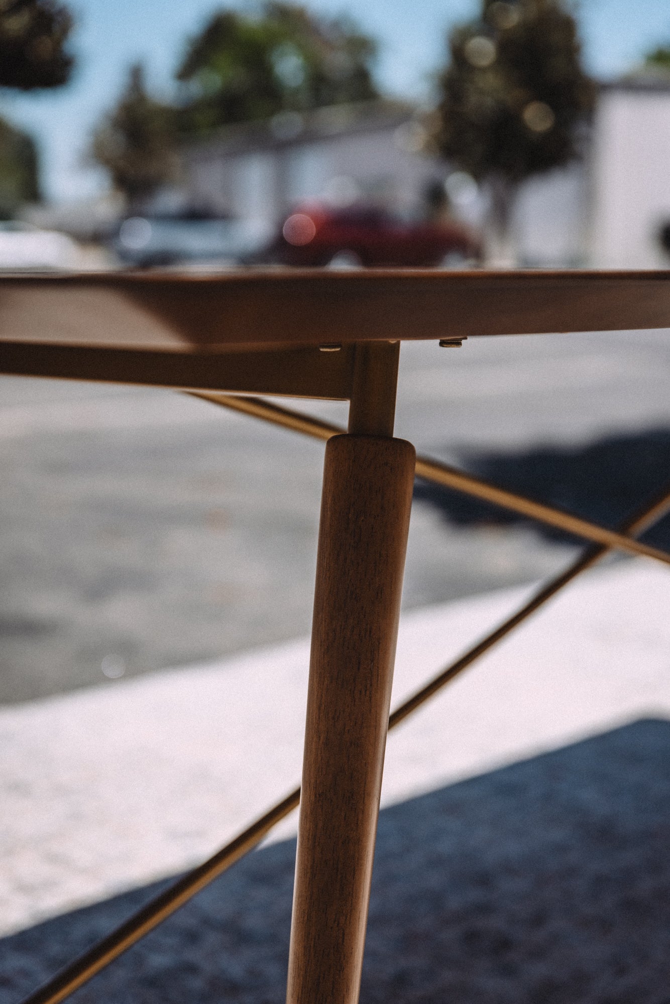 Castlery Lily Dining Table, 71", for 6 people