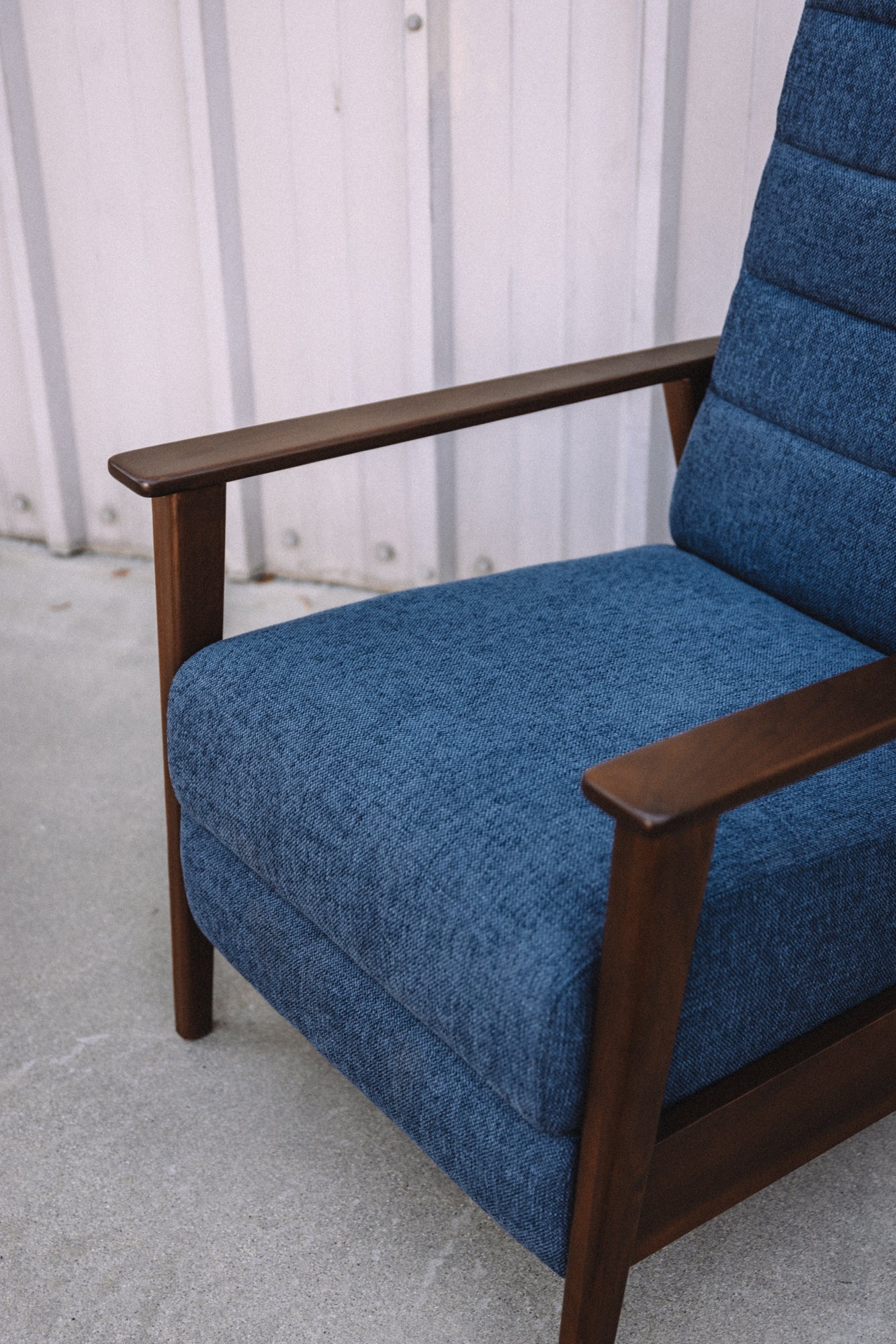 Article Ellow 28.5" Reclining Lounge Chair - Lennox Blue