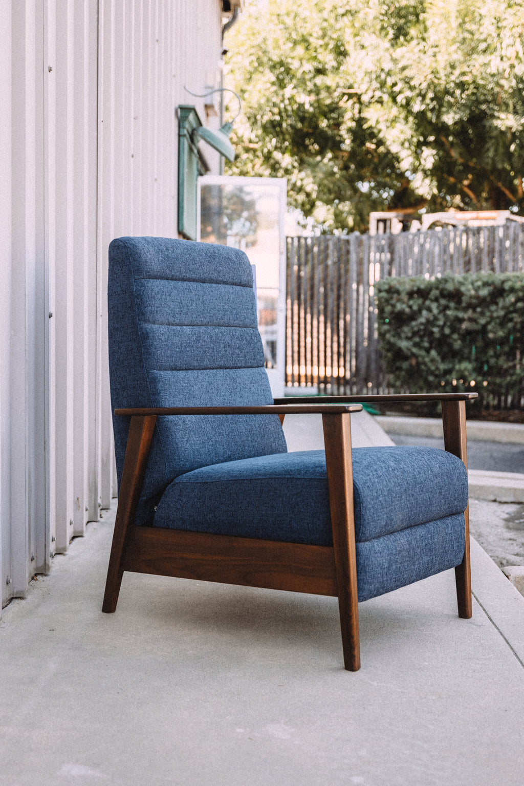 Article Ellow 28.5" Reclining Lounge Chair - Lennox Blue