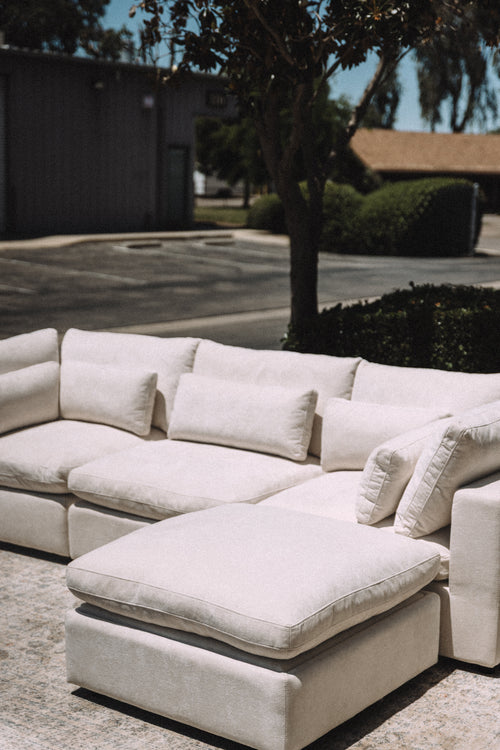 4PC Luxe Cloud Sectional