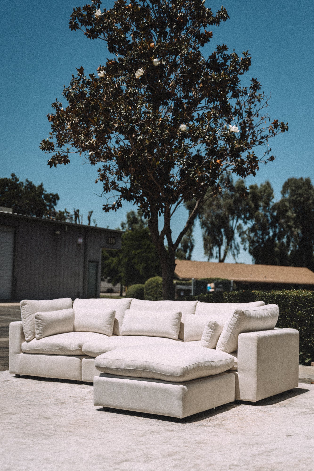 4PC Luxe Cloud Sectional