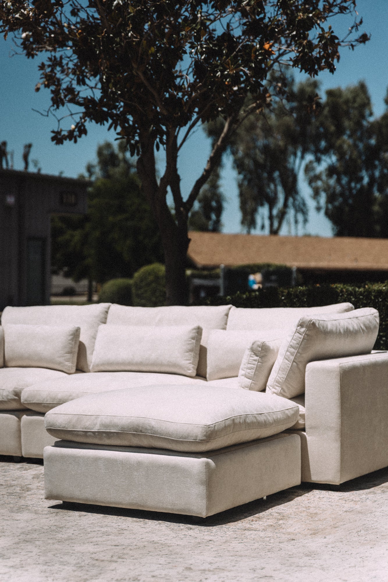 4PC Luxe Cloud Sectional