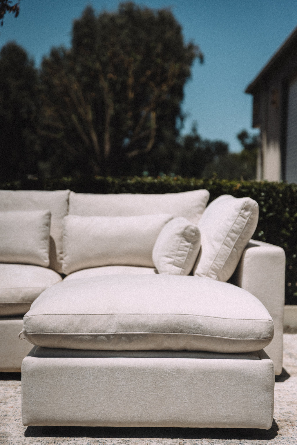 4PC Luxe Cloud Sectional