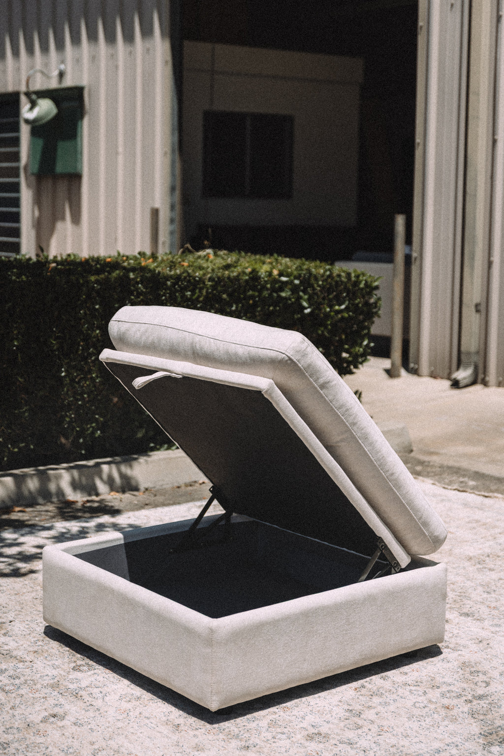 Luxe Cloud Storage Ottoman