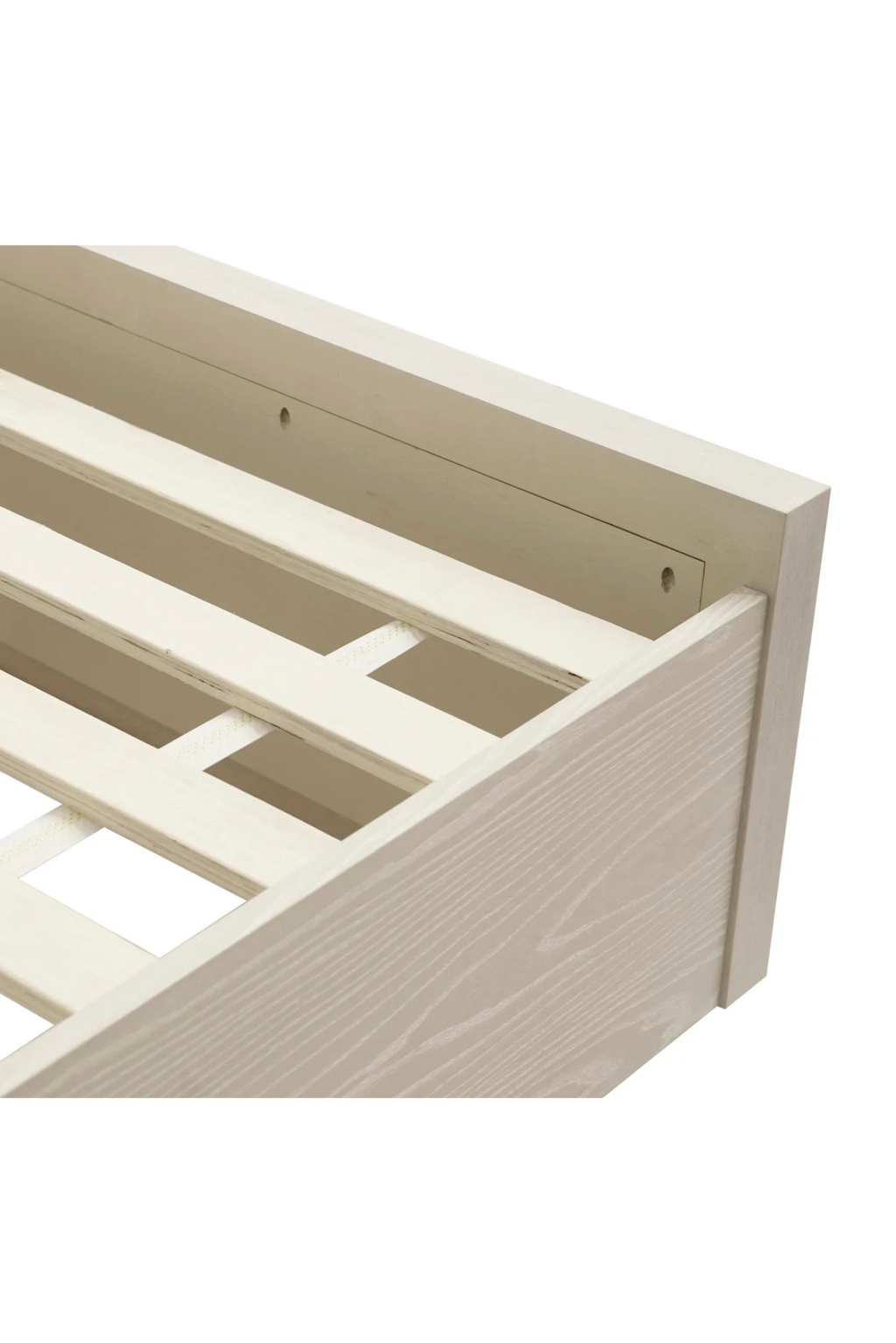 Modus Furniture Maxime Platform Bed in Ash