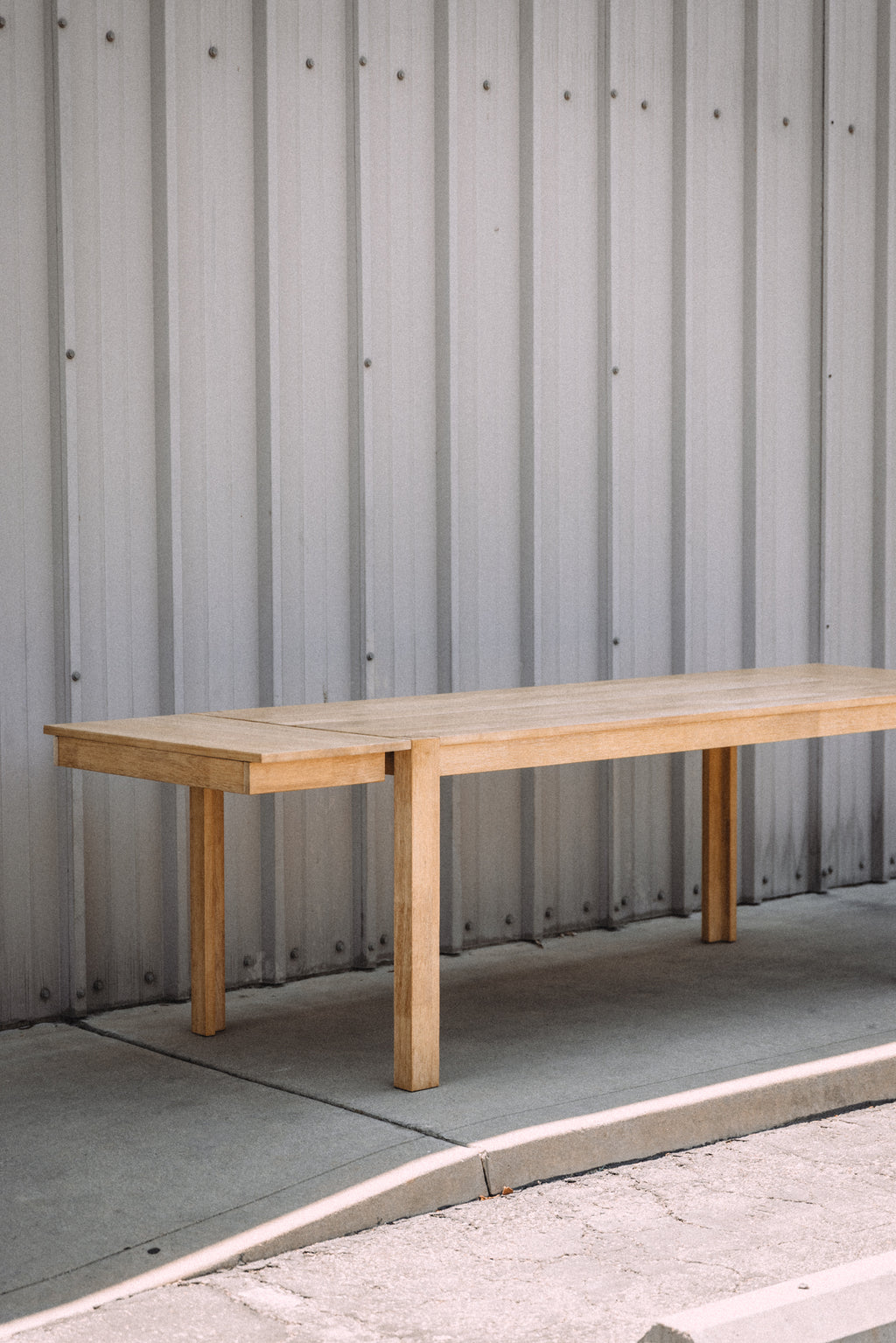 Mopio Logan Solid Wood Extendable Dining Table
