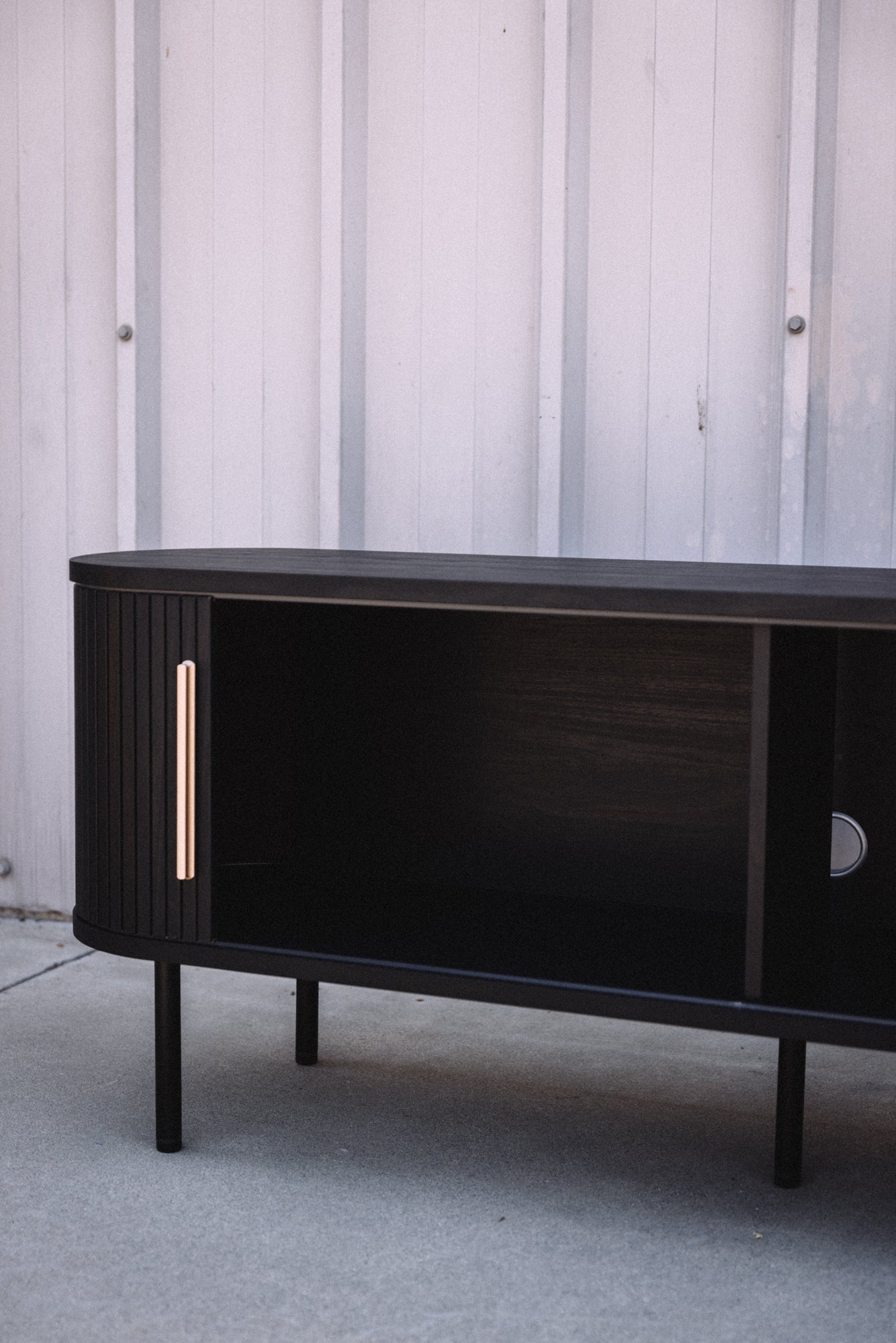 Mopio Quin Tambour 59" TV Stand